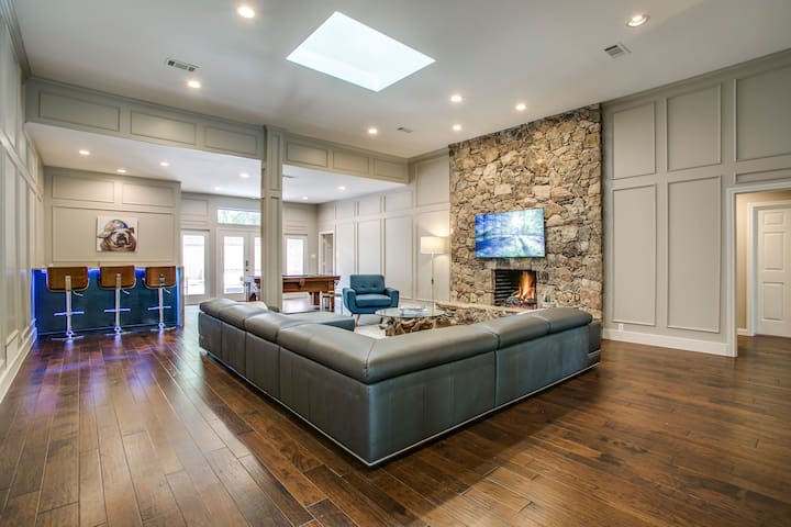 VIP Stylish Home, Comfort and Quiet. 5 STAR