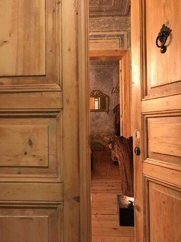 19th Century Luxury Loft w/Patio near Galata Tower gallery image 4