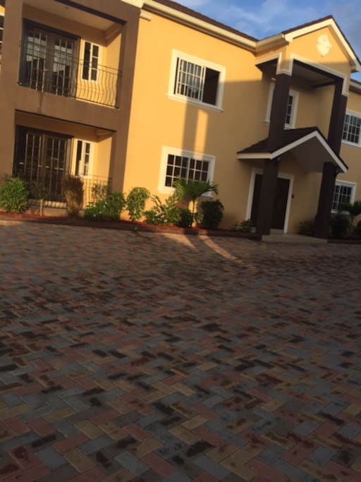 Small Complex in a gated upscale community in Cherry Gardens