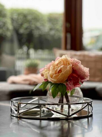 Melbourne, Luxury Family Home, Maribyrnong River gallery image 3