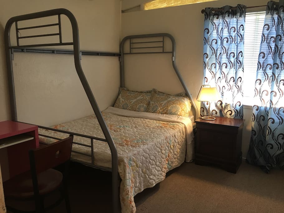 Comfortable Queen bed