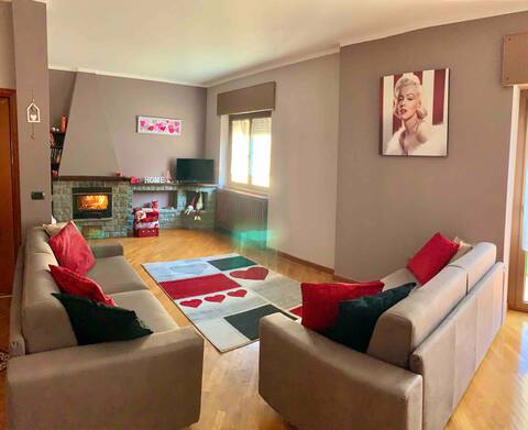 App.Giorgio - “All'ombra dei Pini” vacation home