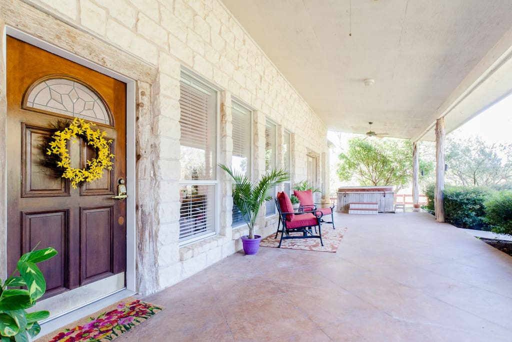Front porch with hot tub