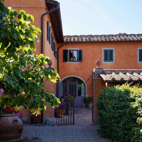 Il Nottolino a peaceful stay 5km from Old Bridge