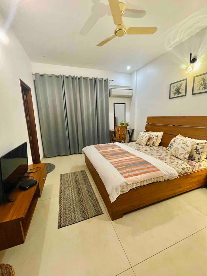 საძინებელი 4