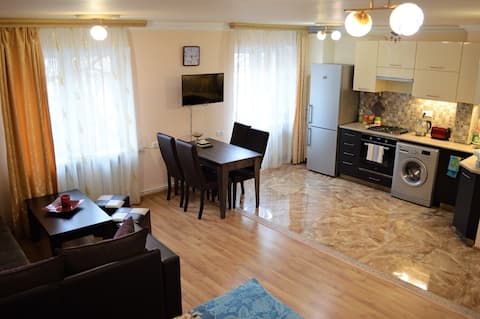 Apartment # 1-on Komitas 1 avenue