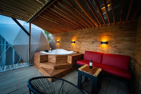 Villa Montana Red Diamond Dome