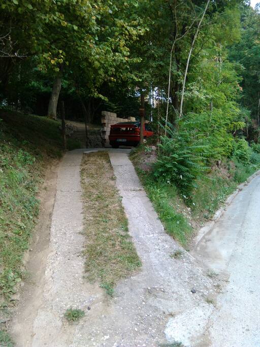 enter to the place, directly from main road