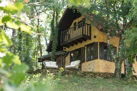 Small Oak House