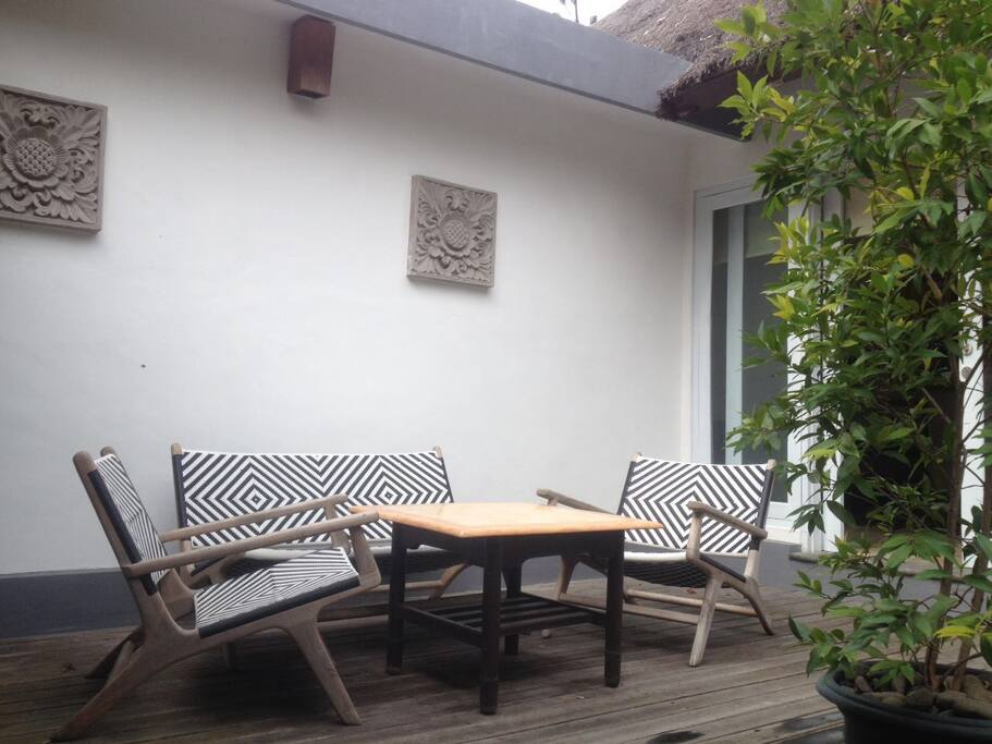 Cozy outdoor sitting area