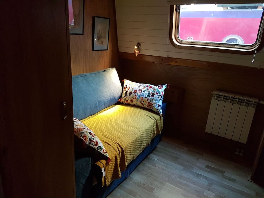4 ft wide cozy sofabed