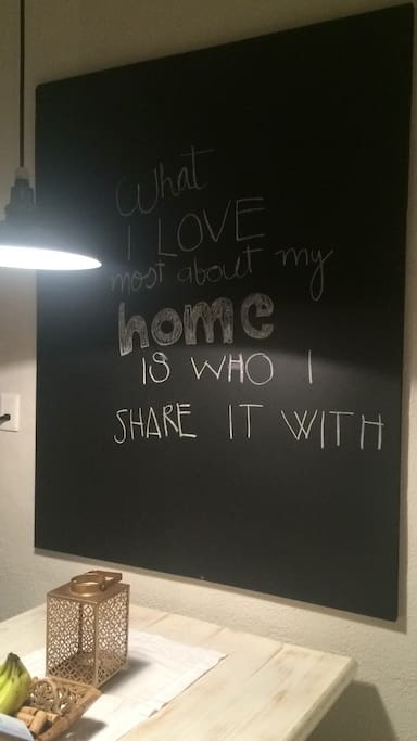 Lo que mas me encanta de mi casa es con quien la puedo compartir...