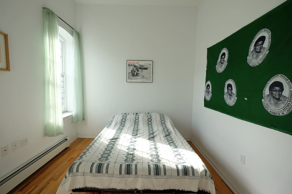 2nd bedroom with full-size bed
