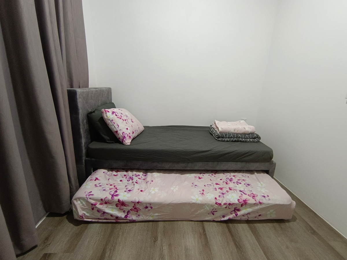 Chambre 2 avec lit gigogne