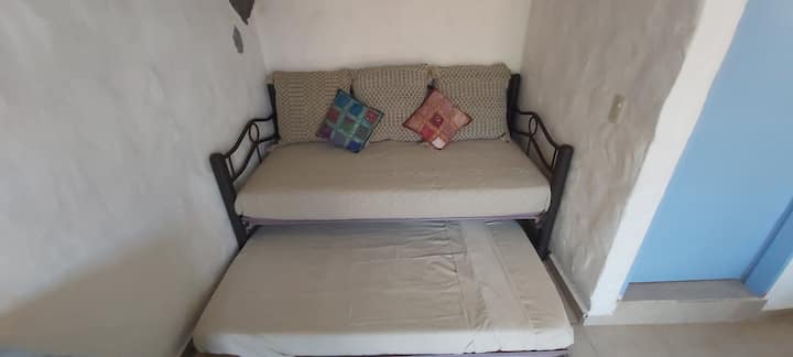 غرفة النوم 2