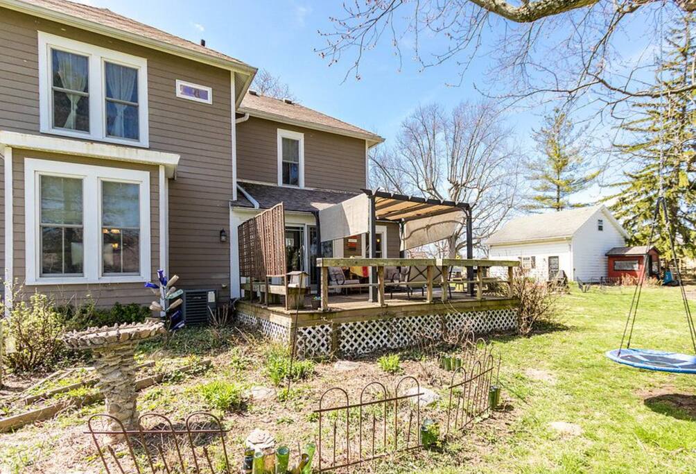 side yard