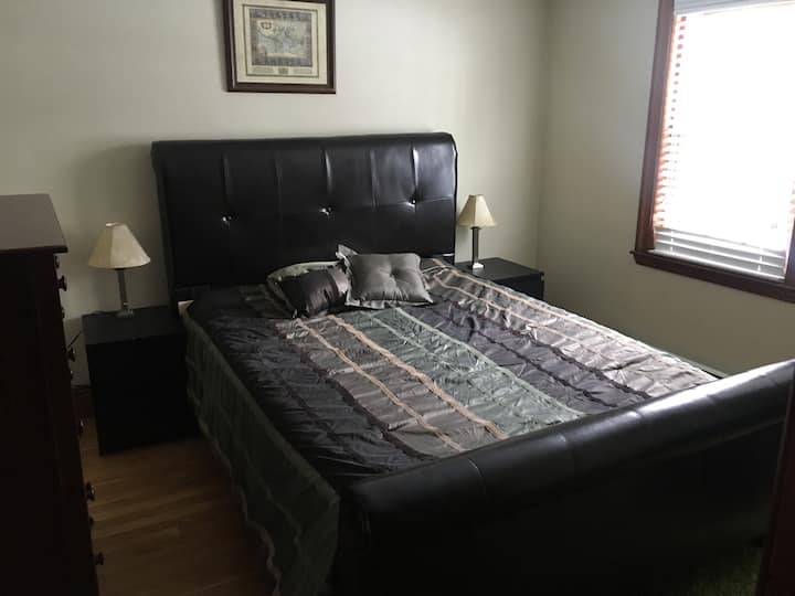 Quincy Vacation Rentals & Homes Massachusetts, United States Airbnb