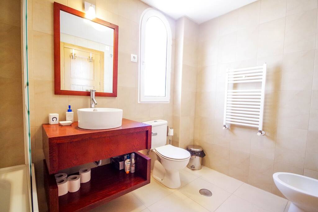 bathroom with Bidet