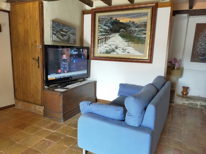Mas Moner | Historic Catalan Masia For 2–8 Guests - Costa Brava