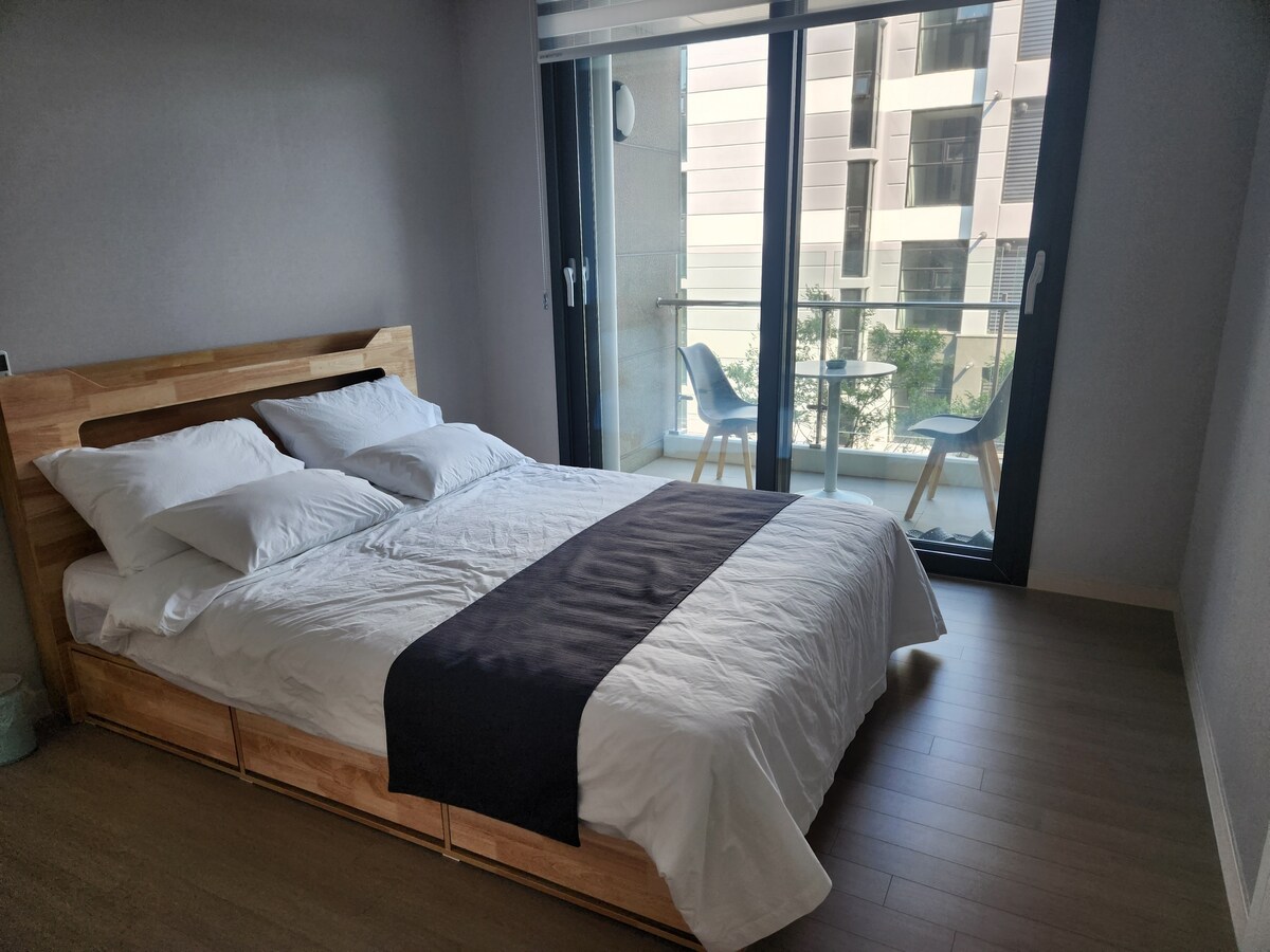 ห้องเล็กห้องนอน