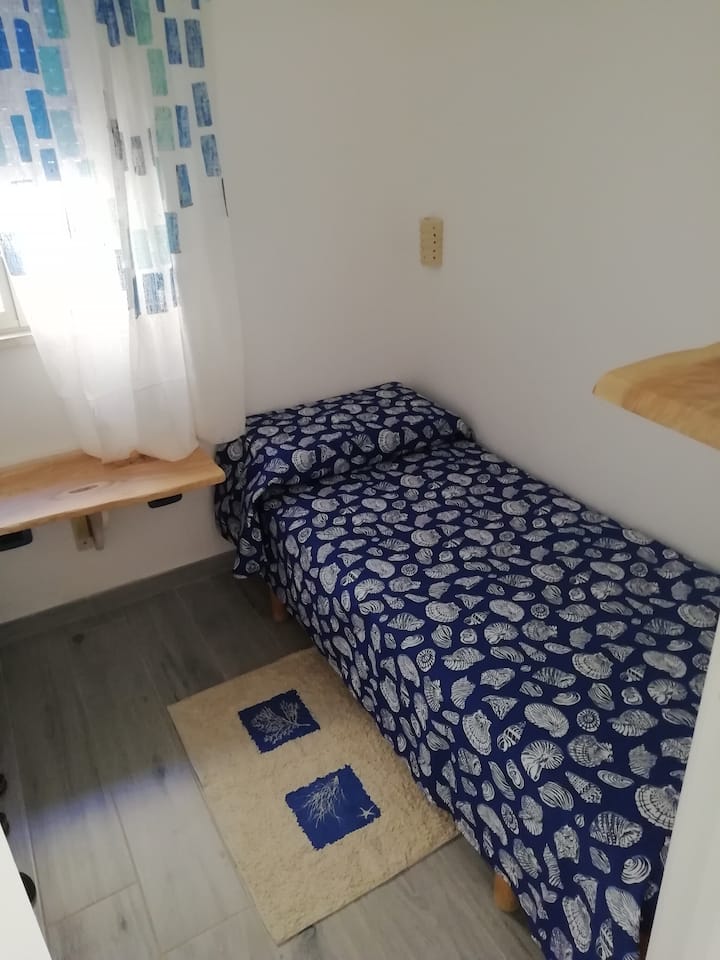 Dhomë gjumi 2