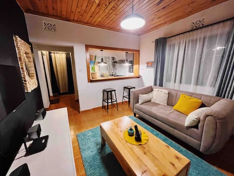 Enchanting Two Bedroom House in Elgon View