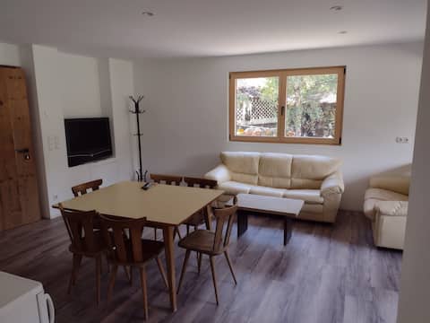 Lovely apartment with free parking in Prad