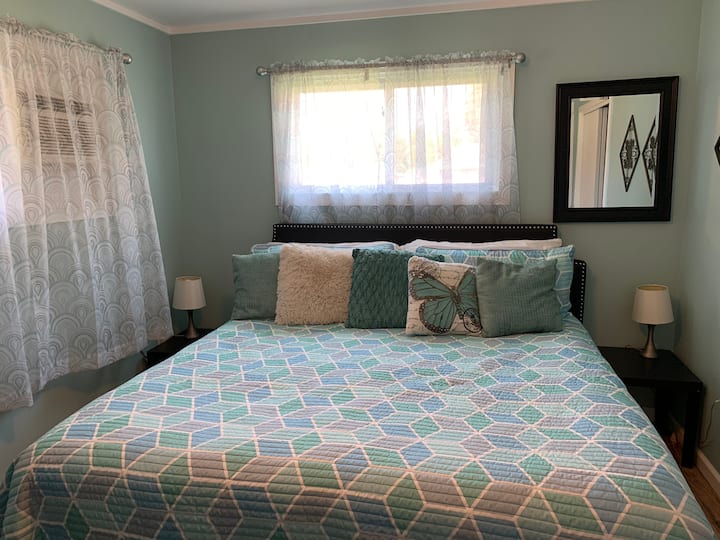 غرفة نوم خضراء 