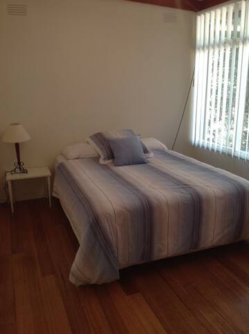 Family Beachhouse gallery image 2