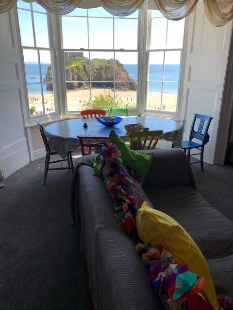 St Catherines View - Direct Beach Access, Sleeps 6