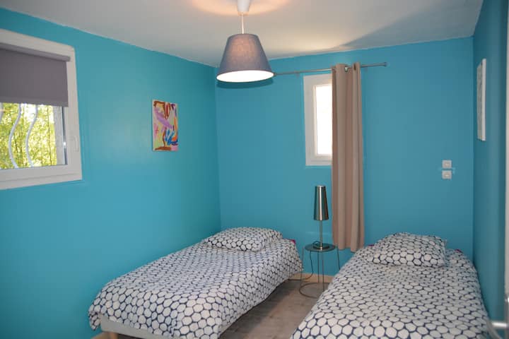 غرفة النوم 2