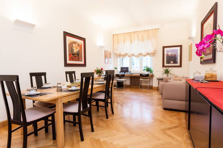 Lovely in the Rome Center gallery image 3