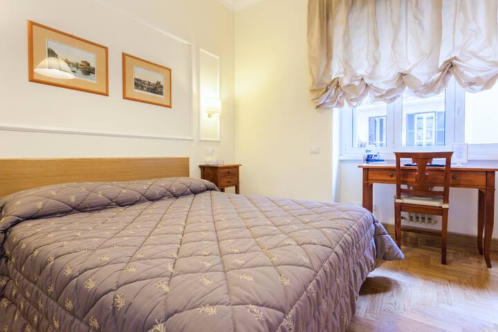 Lovely in the Rome Center gallery image 4