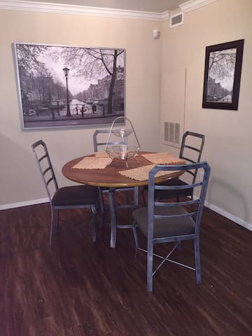 Airbnb 7009 Almeda Rd Vacation Rentals Places To Stay