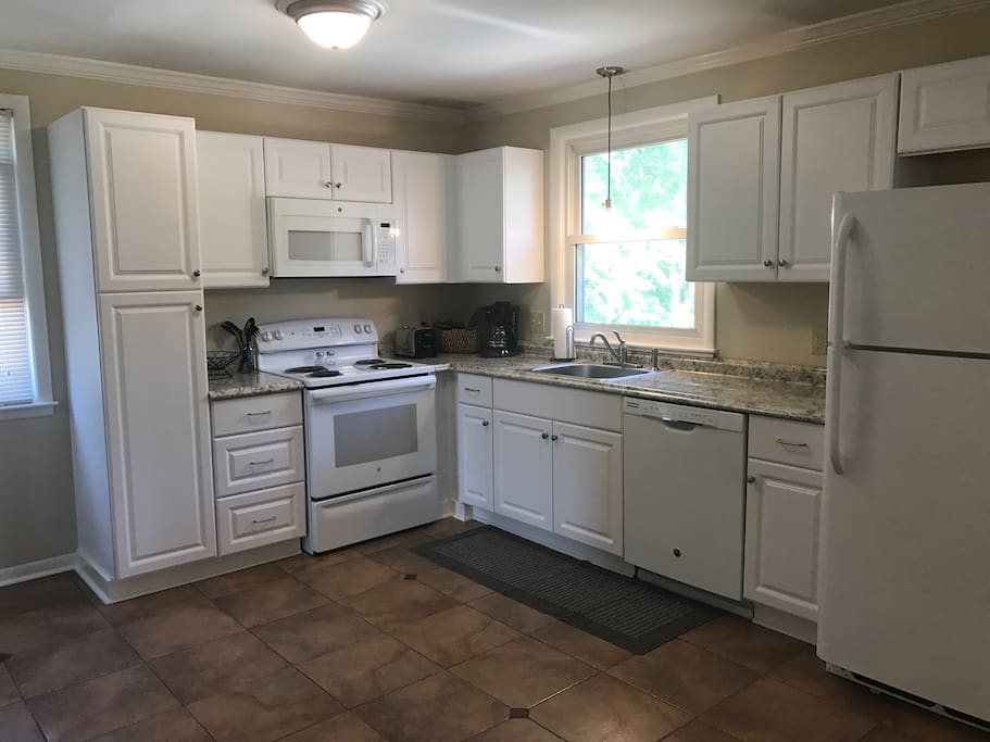 Fully stocked, remodeled kitchen