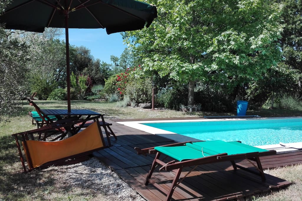 rest near the pool