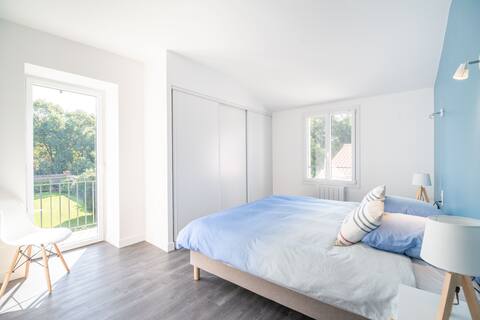 Beautiful modern & authentic house 8-10 pers.