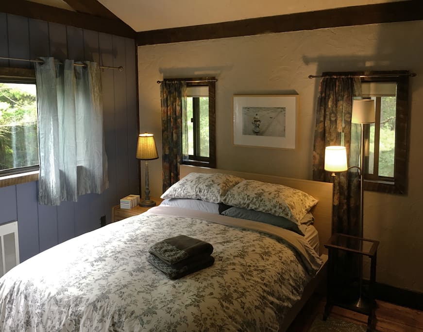 Bedroom #1 with queen bed and A/C