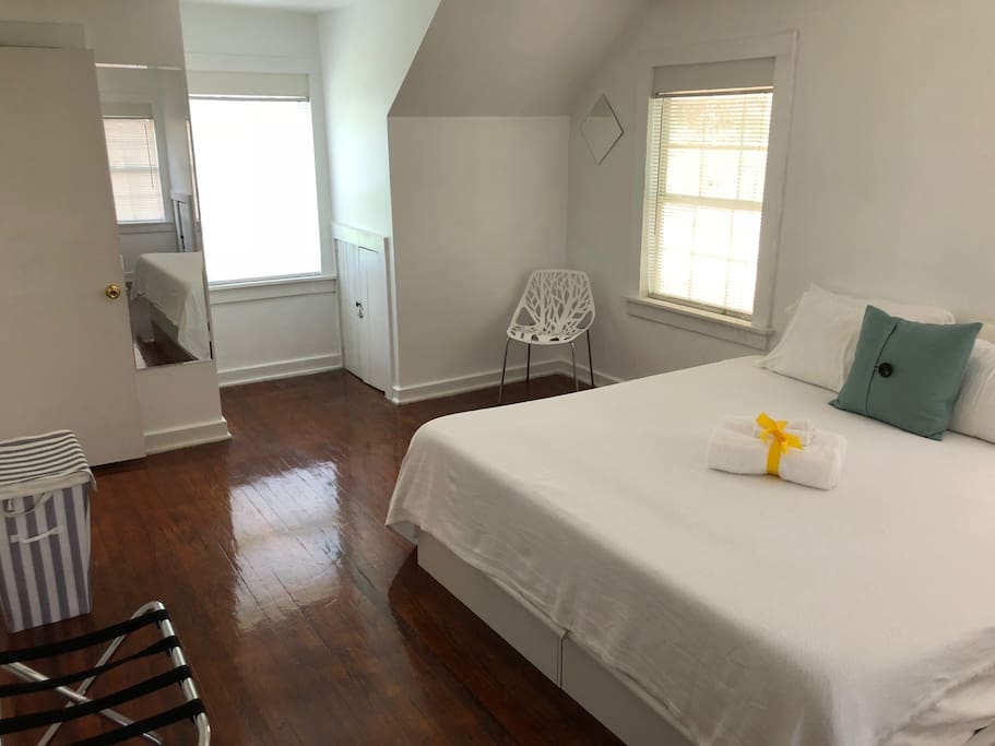Bedroom 2 (upstairs)