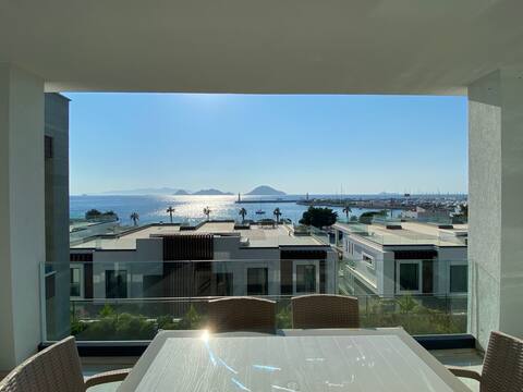 3BR Terrace Apartment with Spectacular Sea View