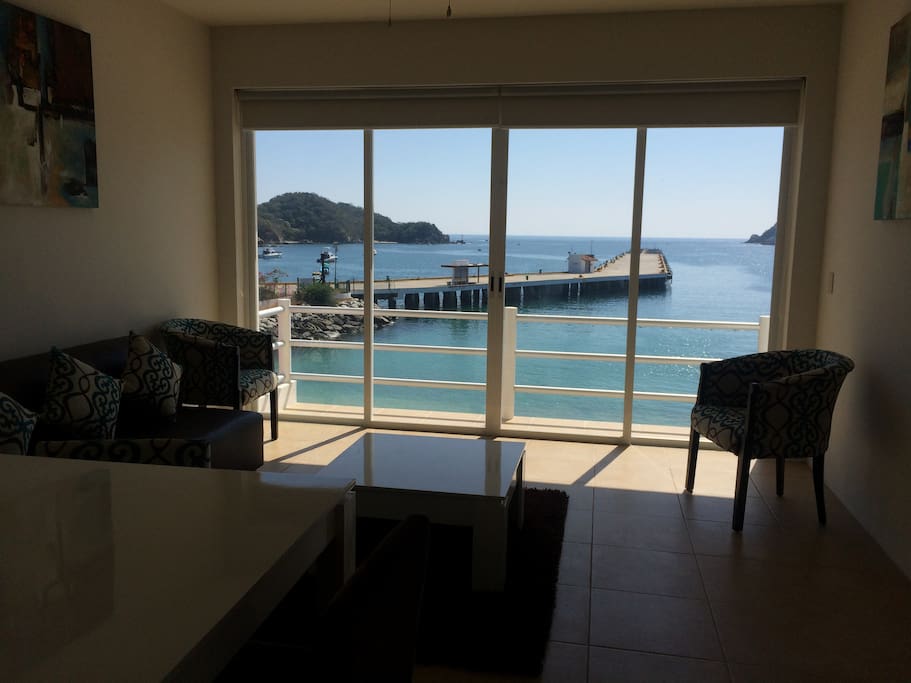 Sala de suite ocean front