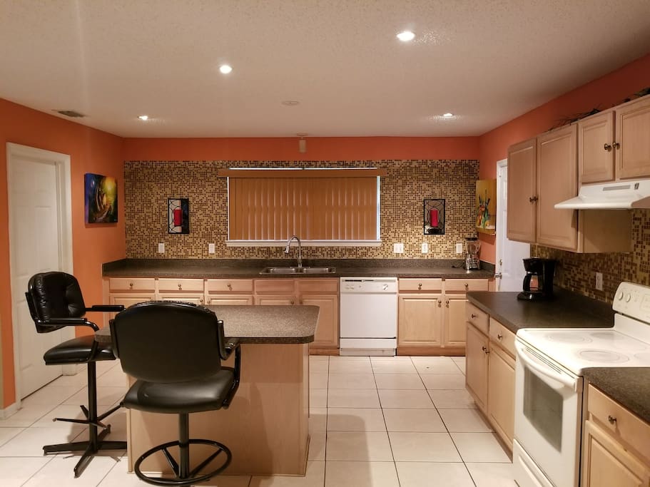 Oversize Kitchen