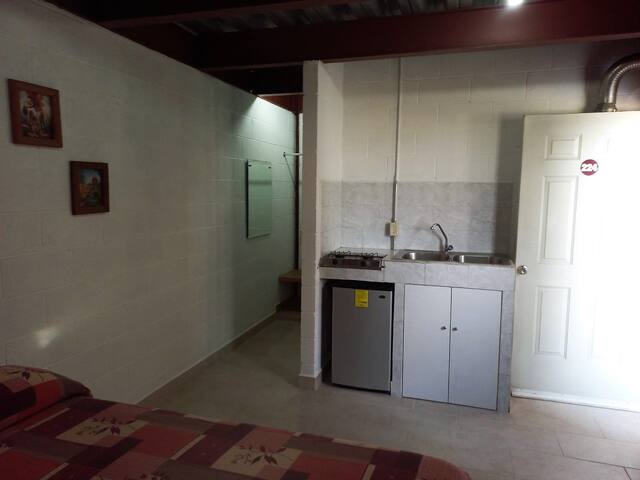 Hostal Dona Aurora managed Airbnb listing 2