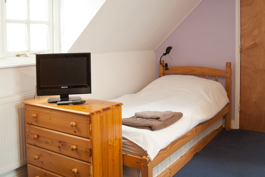This is a family room, there are fabulous views across the Exe estuary.