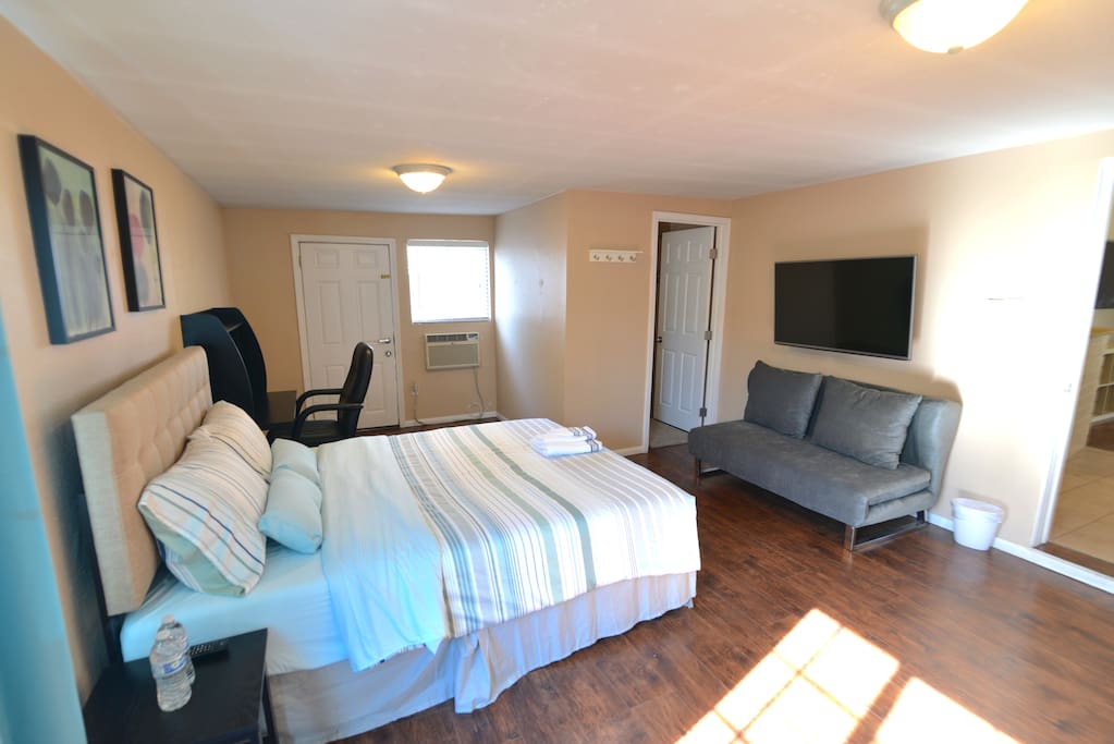 Super comfy Memory Foam Mattress, Computer Desk, and Private Attached Bathroom