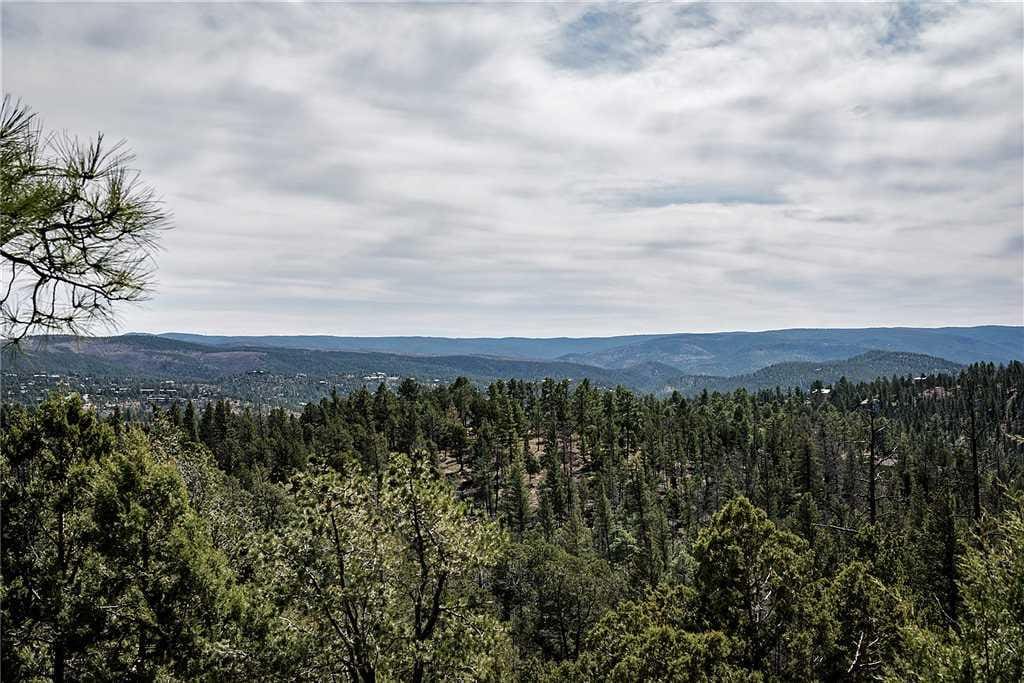 Great Views - Relax and enjoy the view. Ease your heart and mind while you rest easy on this vacation.