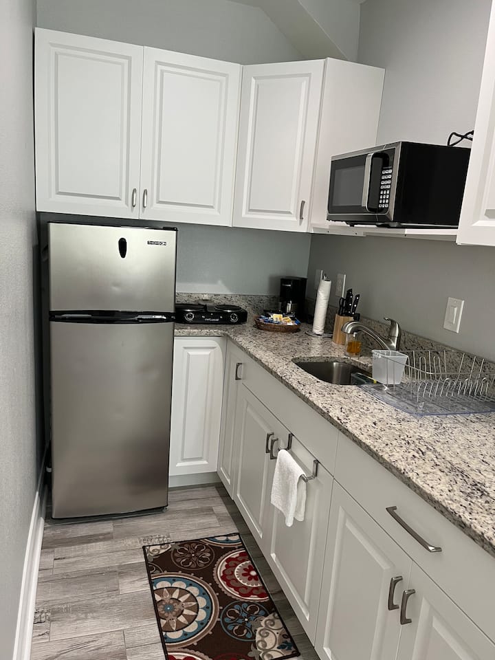 Homey Newly Built Apt W/ Wifi And Private Entrance - Winter Park, FL