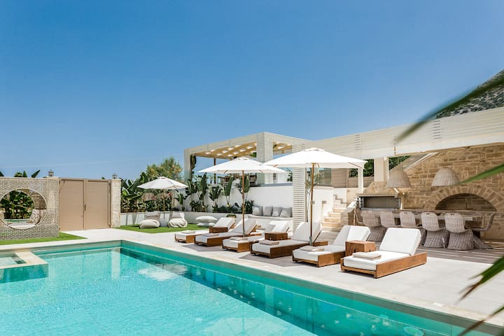 Villa Moana gallery image 2