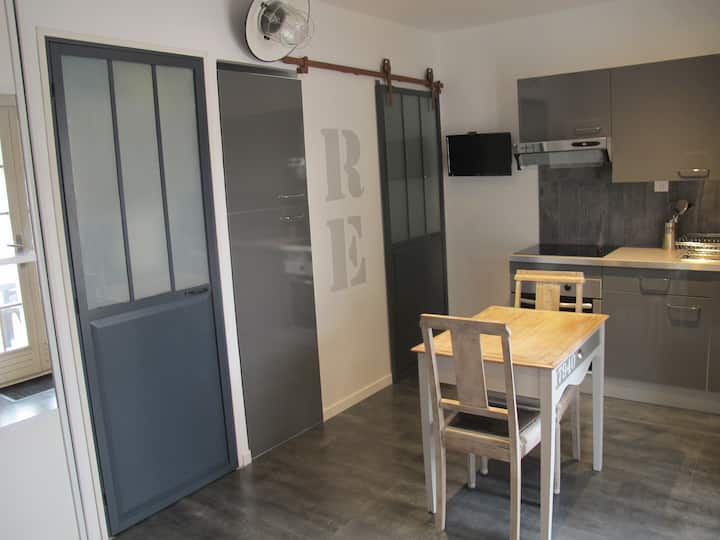 Dans La Pinède, Spa Jacuzzi/sauna, Vélos, Piscine - Île de Ré