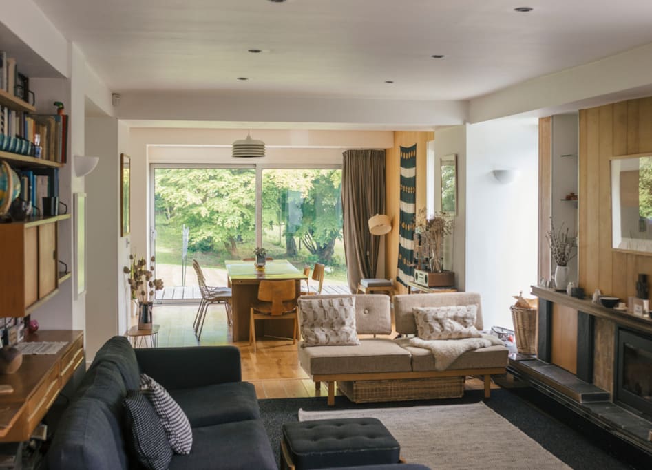 Living area no1 with woodburner, sofas and TV